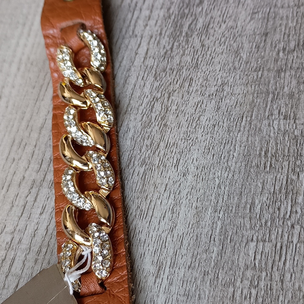 Natasha bracelet gold tone chain with rhinestones and leatherette